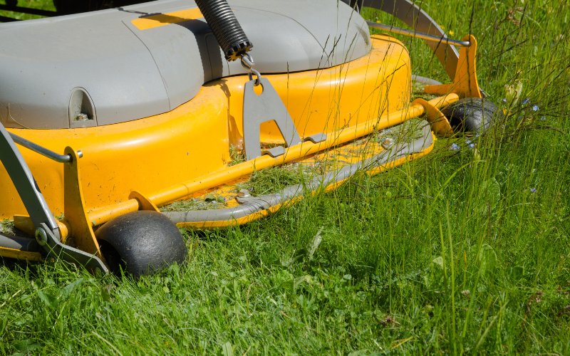 How to Tell If Mower Deck Spindle is Bad